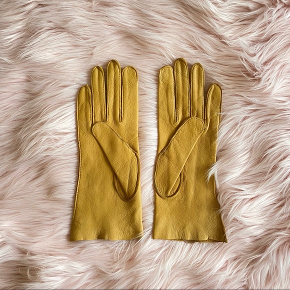 Mustard Yellow Genuine Deerskin Gloves - Picture 4 of 4